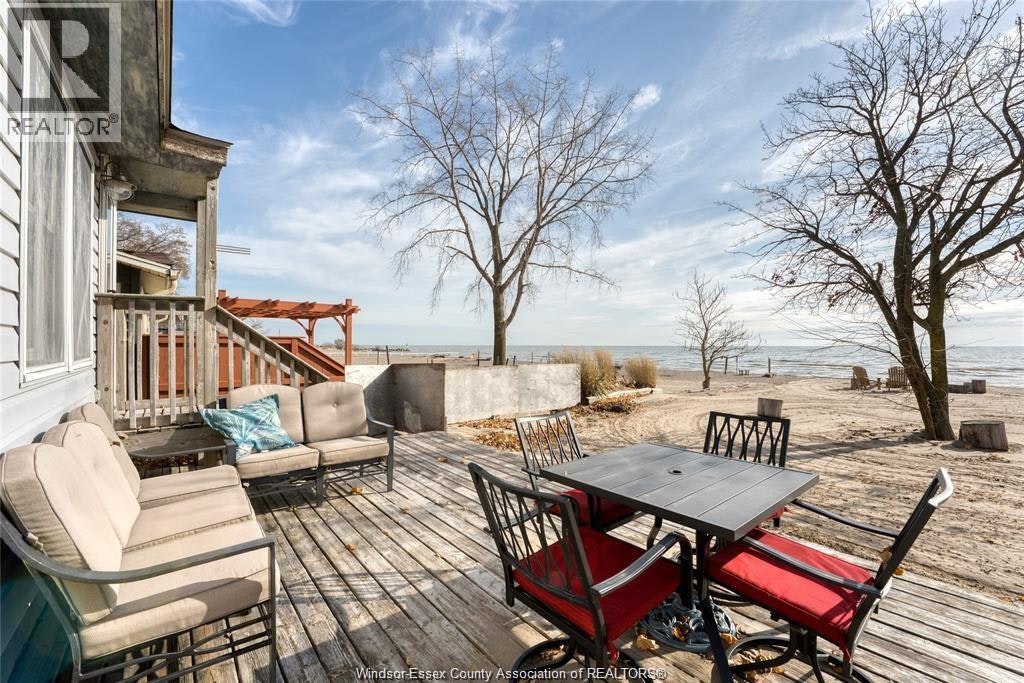 1049 Heritage, Kingsville, ON, N9Y 2E6 - 25