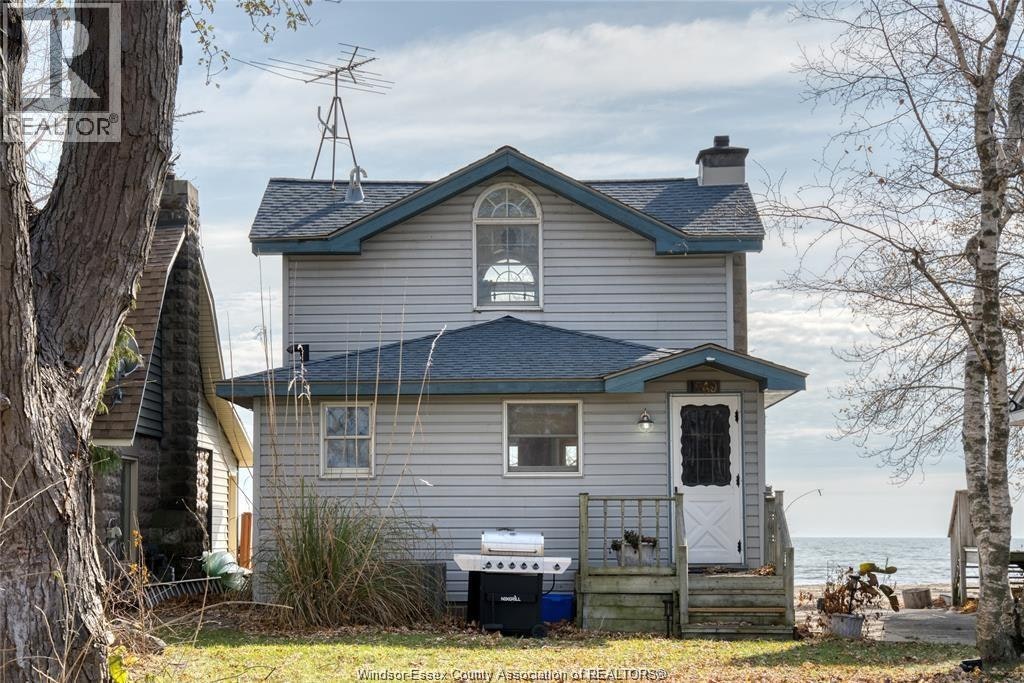 1049 Heritage, Kingsville, ON, N9Y 2E6