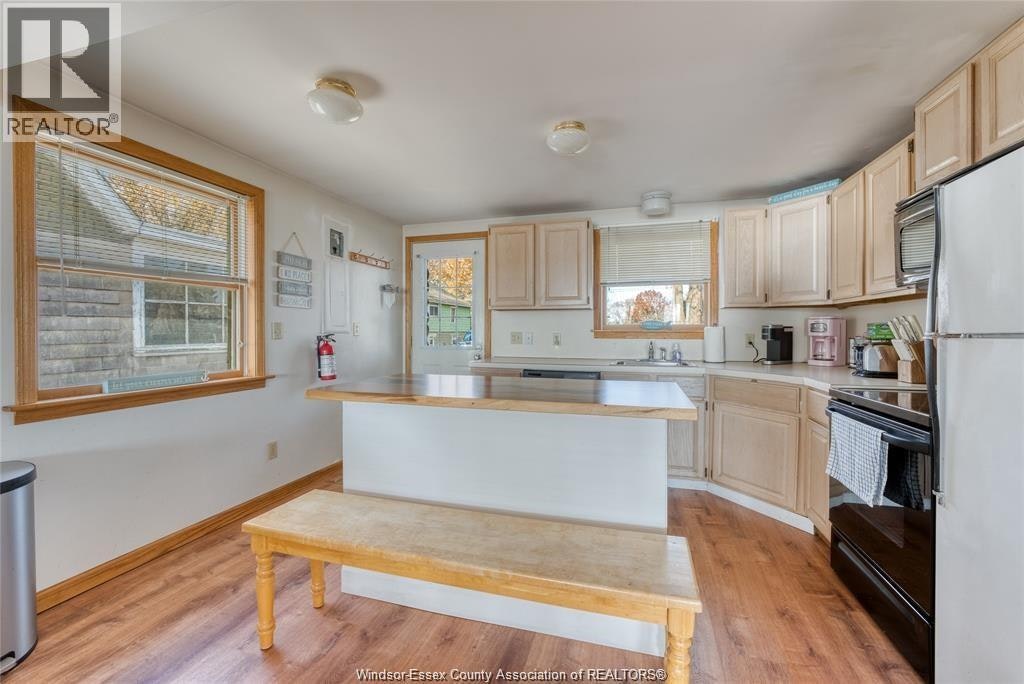 1049 Heritage, Kingsville, ON, N9Y 2E6 - 6