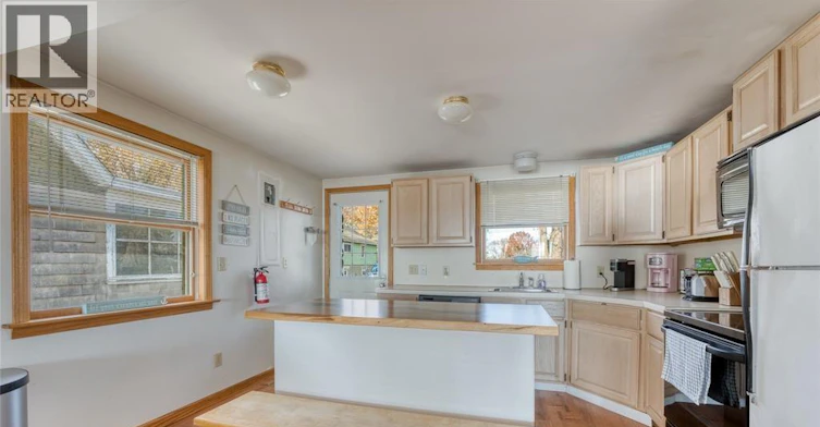 1049 Heritage, Kingsville, ON, N9Y 2E6 - 6