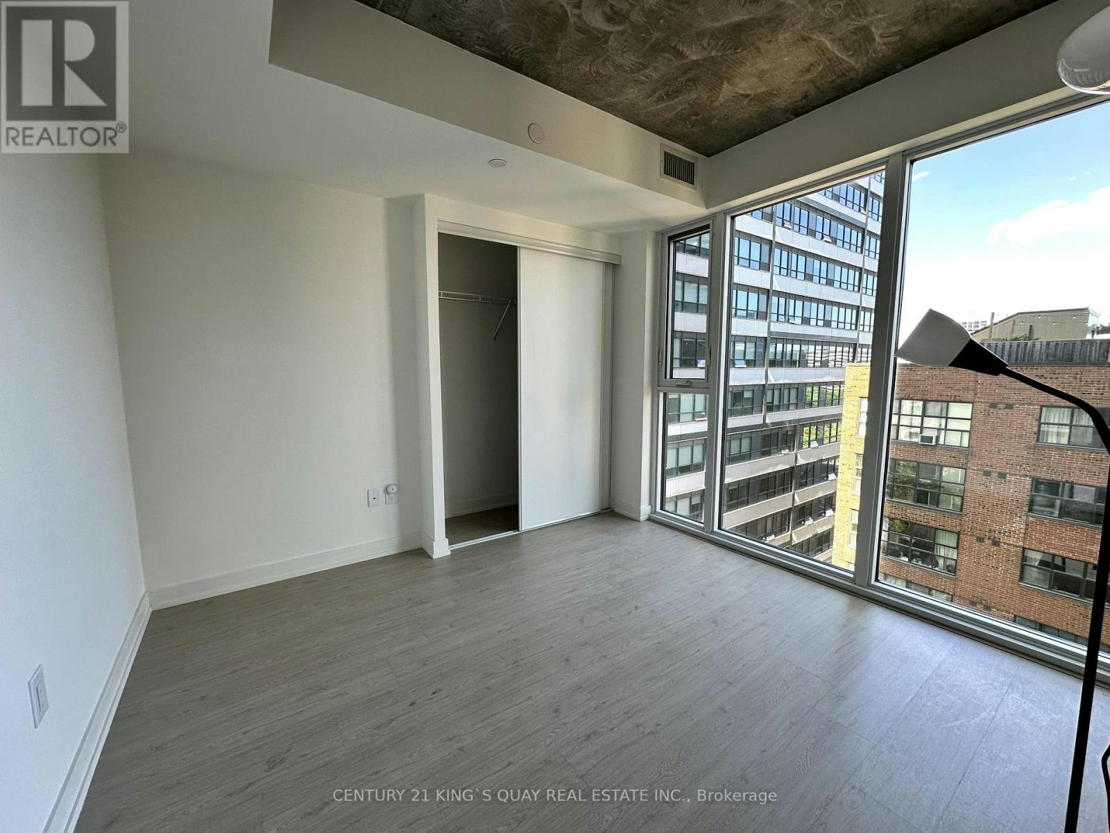 1009-65 Mutual Street, Toronto, ON, M5B 0E5 - 4