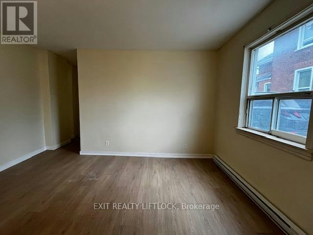 209 Stewart Street, Peterborough, ON, K9J 3M6 - 4