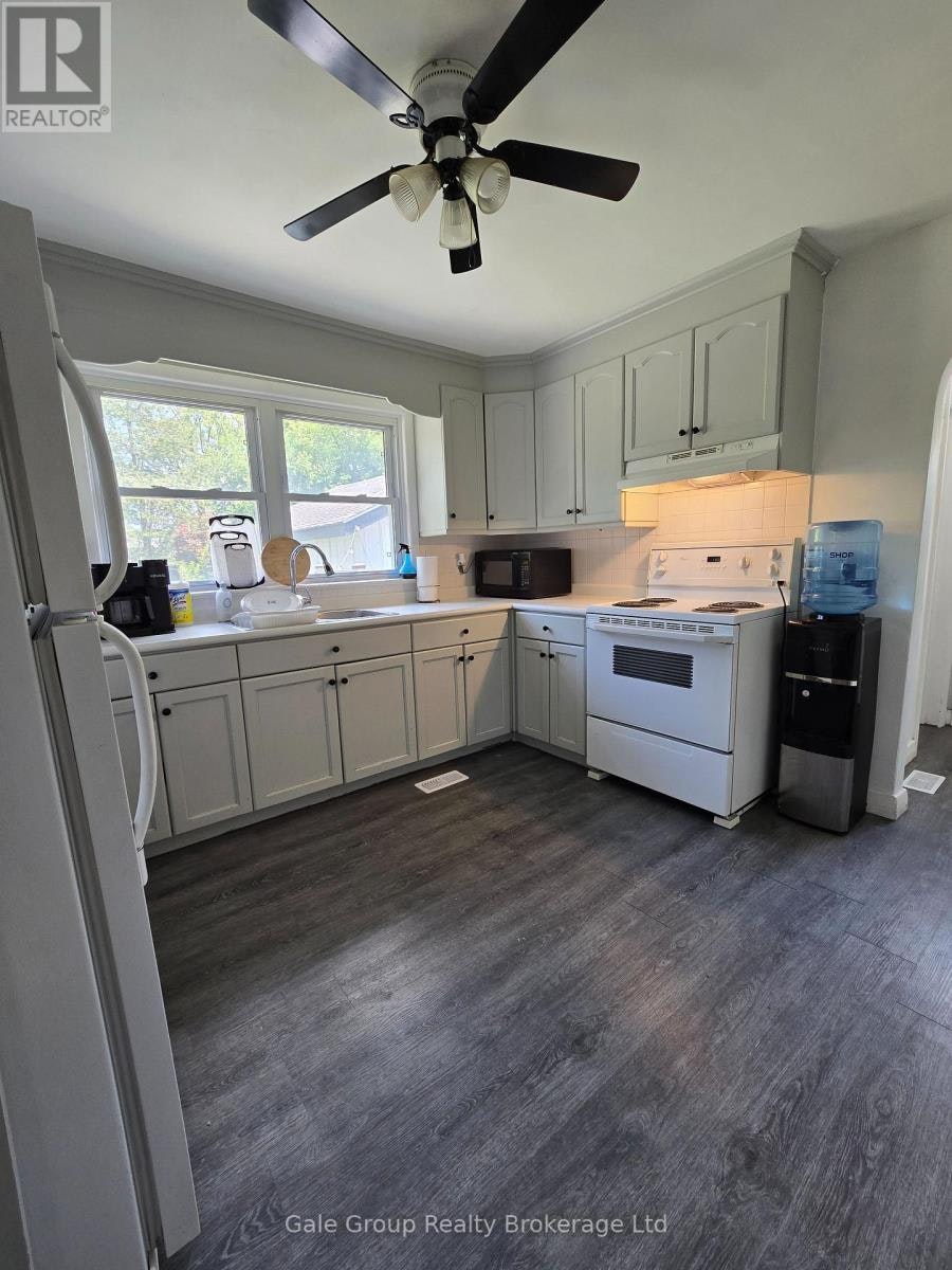 73 Bee Street, Woodstock, ON, N4S 3Z2 - 7