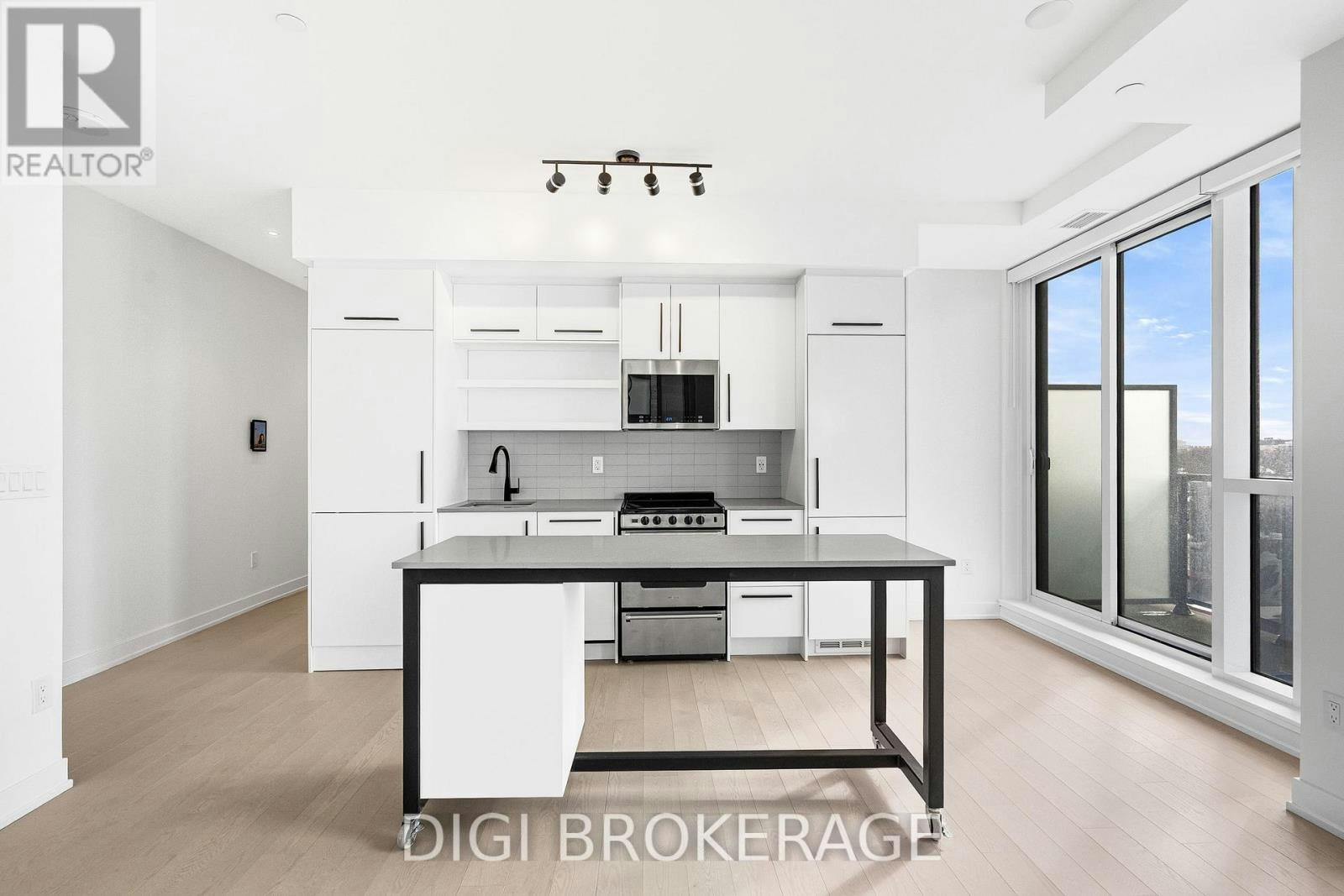 904-560 Rideau Street, Ottawa, ON, K1N 5Z8 - 8