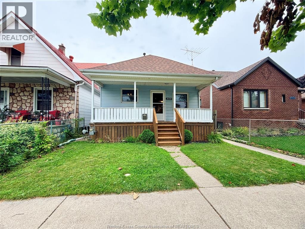 1670 Albert, Windsor, ON, N8Y 3R5