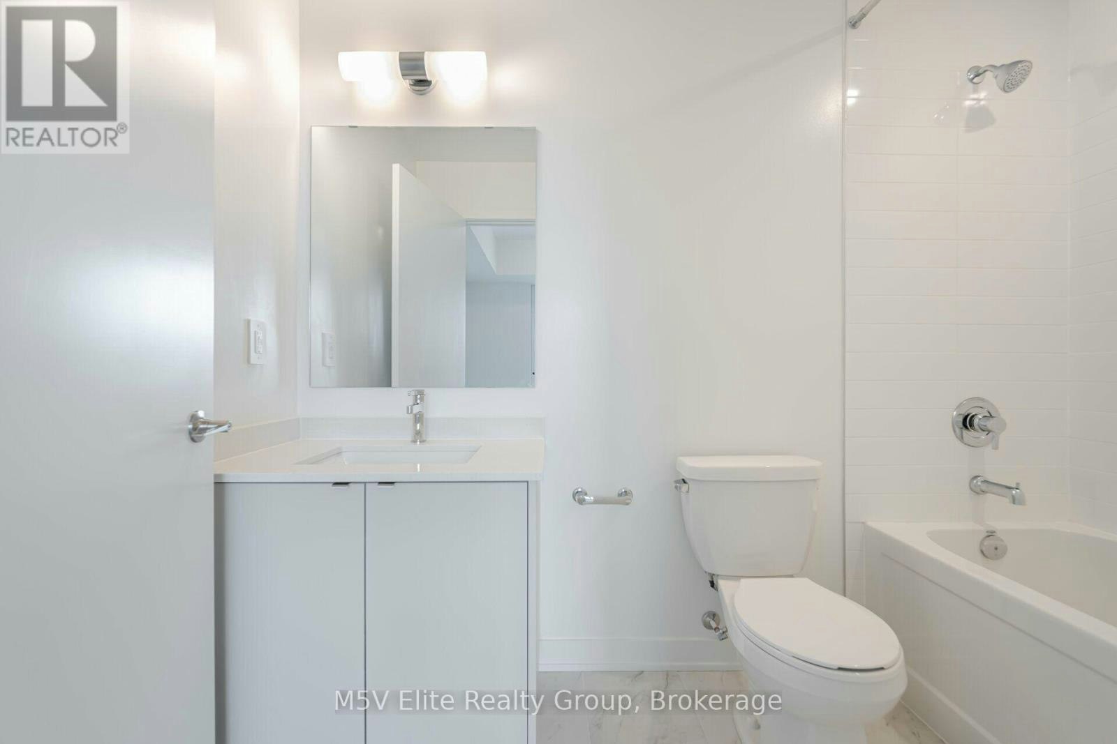 213-1440 Clarriage Court, Milton, ON, L9T 2X5 - 17