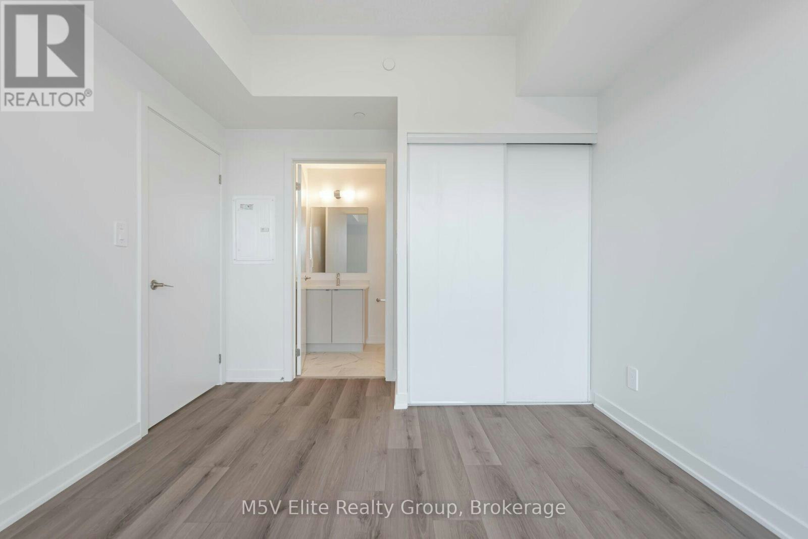213-1440 Clarriage Court, Milton, ON, L9T 2X5 - 16