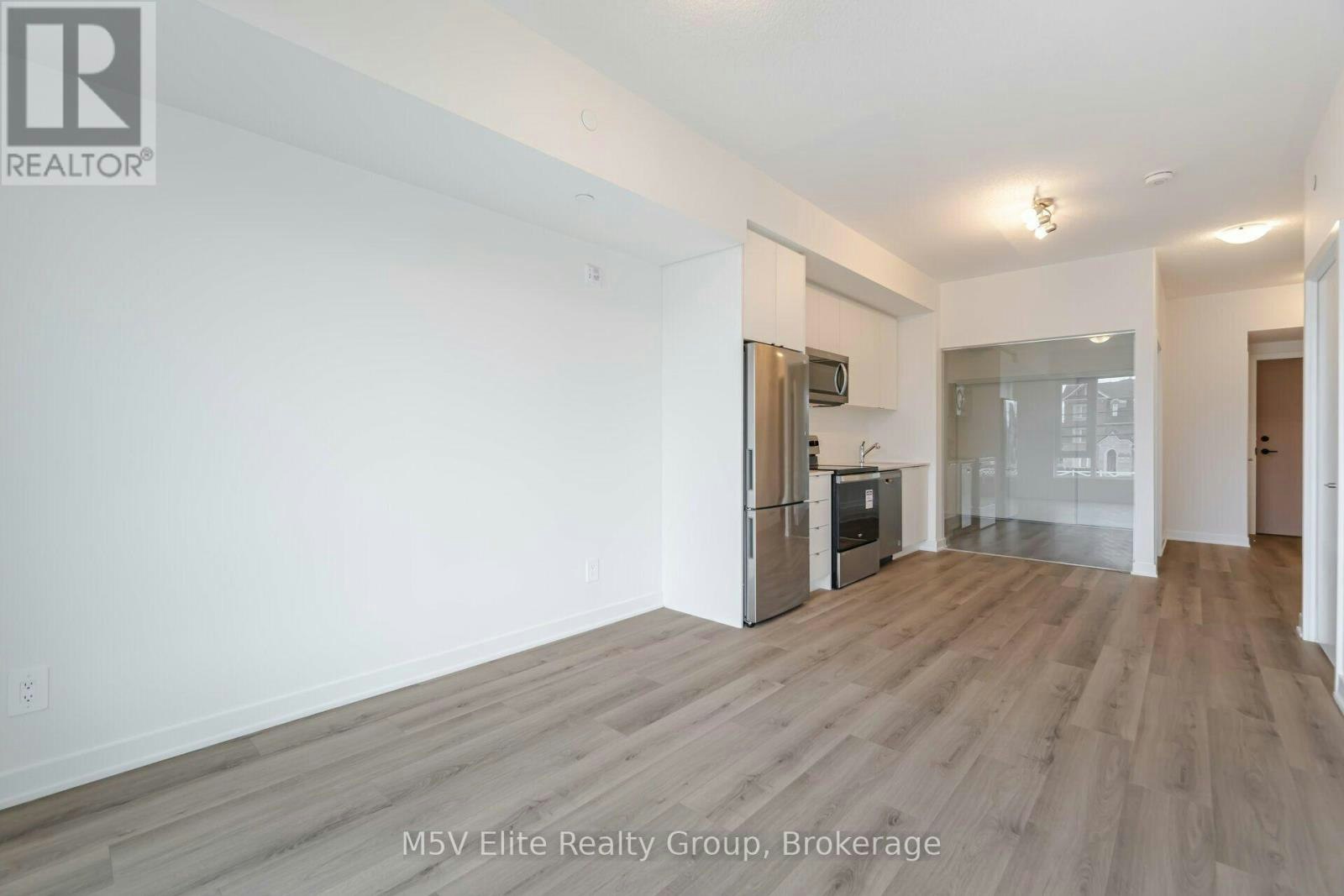 213-1440 Clarriage Court, Milton, ON, L9T 2X5 - 13