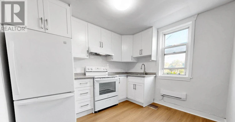 3399A Lake Shore Boulevard W, Toronto, ON, M8W 1N2 - 6