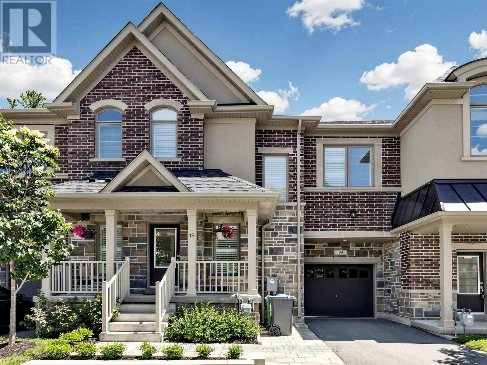 19 Summerbeam Way, Brampton, ON, L6Y 6K5