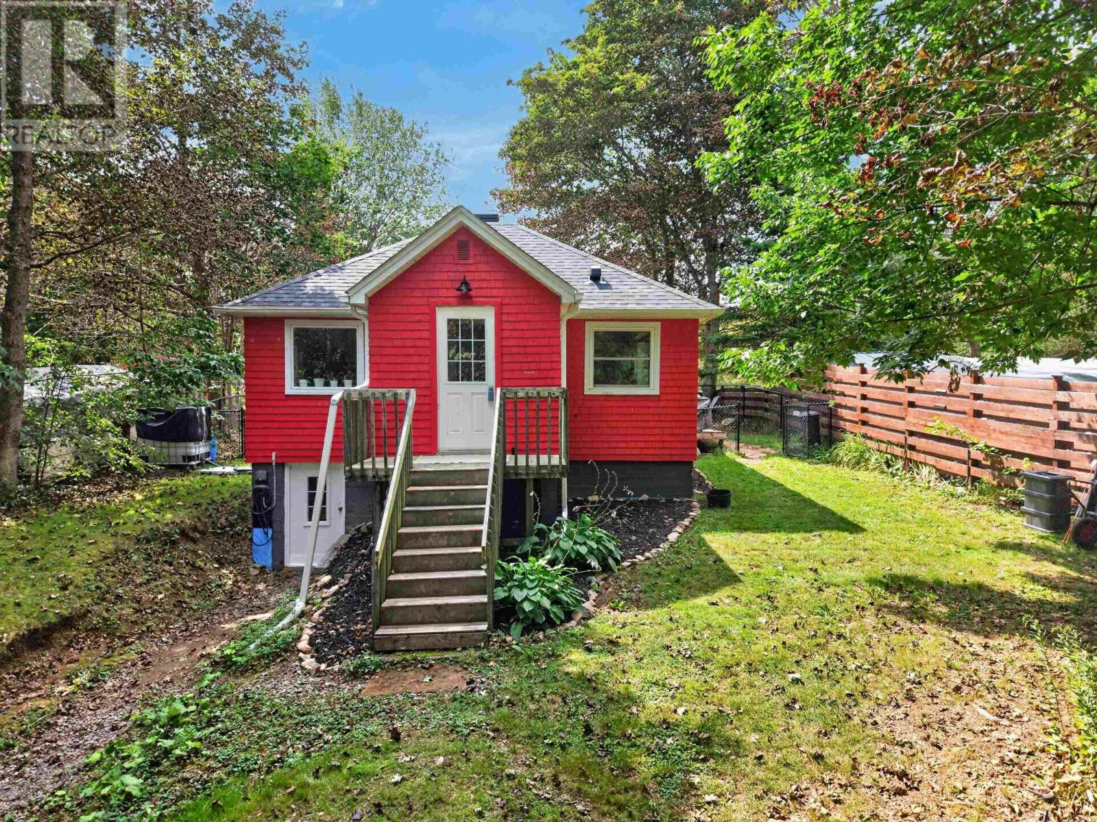 3 Station Road, Kinsac, NS, B4G 1C8