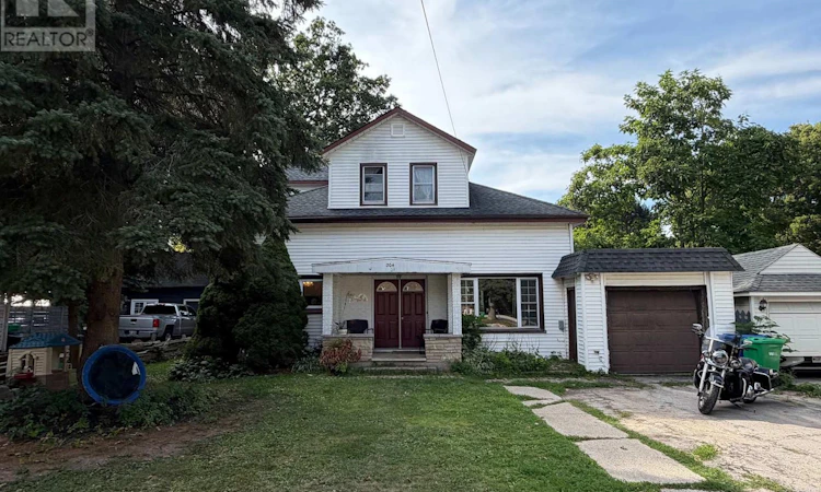 204 Minnie Street