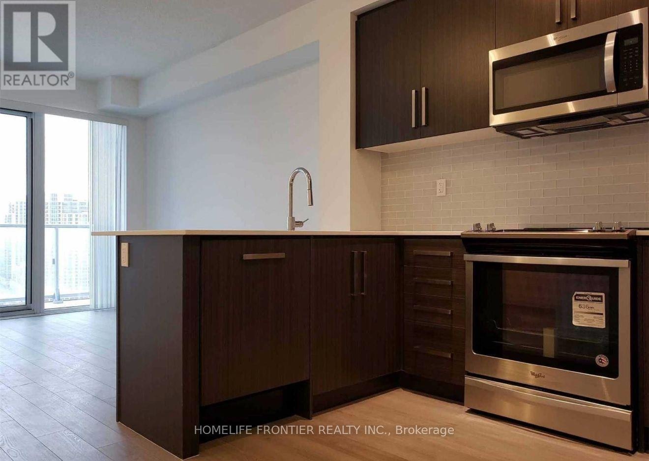 1802-5180 Yonge Street, Toronto, ON, M2N 5P6 - 4