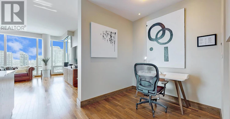 3905-81 Navy Wharf Court, Toronto, ON, M5V 3S2 - 14