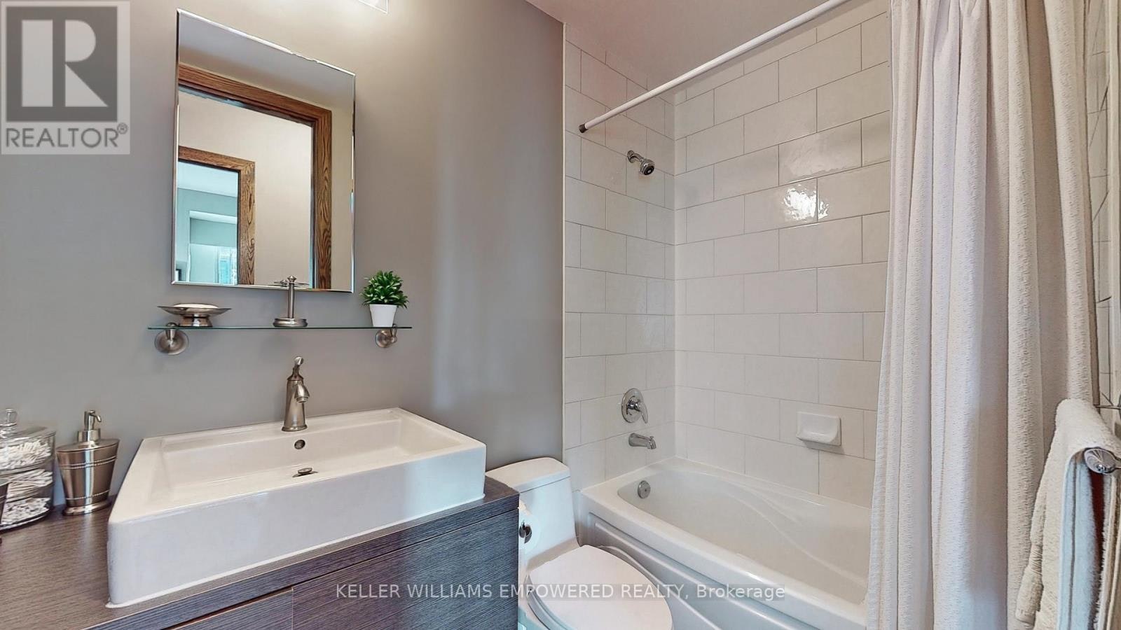 3905-81 Navy Wharf Court, Toronto, ON, M5V 3S2 - 22