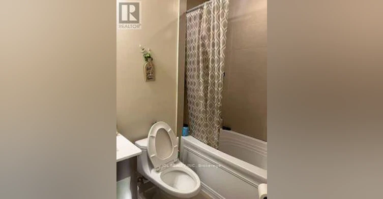 2703-426 University Avenue, Toronto, ON, M5G 1S9 - 8