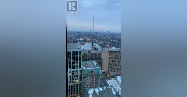 2703-426 University Avenue, Toronto, ON, M5G 1S9 - 9