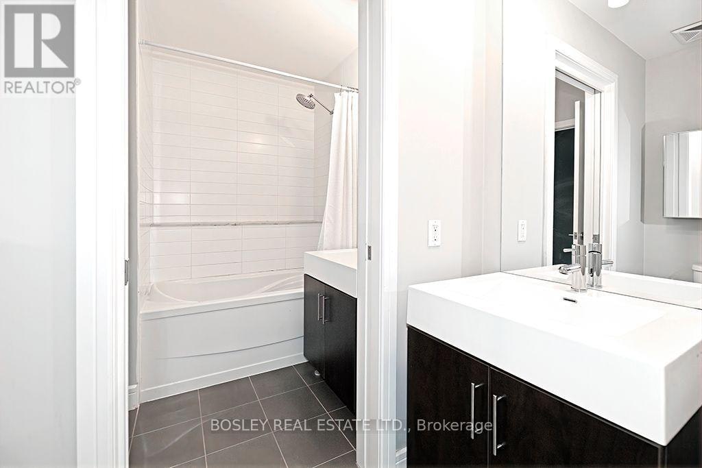 S521-112 George Street, Toronto, ON, M5A 2M5 - 16