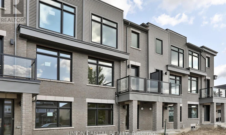 83 Sorbara Way