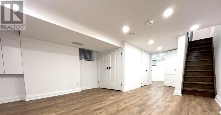 3 Costain Avenue, Toronto, ON, M4E 2G7 - 16