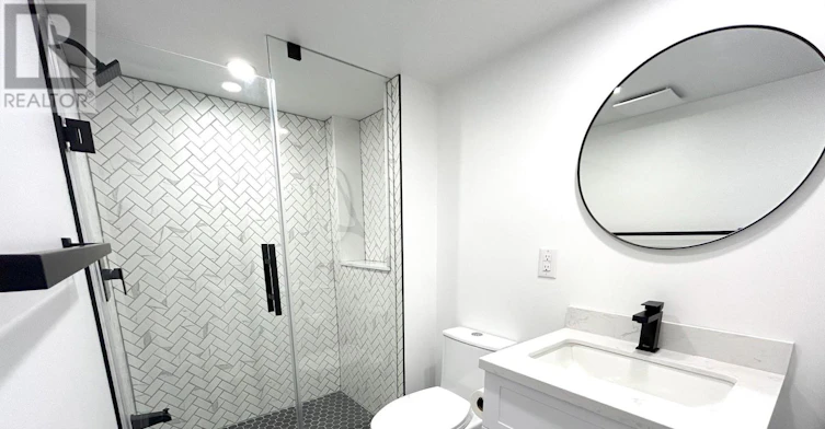 3 Costain Avenue, Toronto, ON, M4E 2G7 - 19