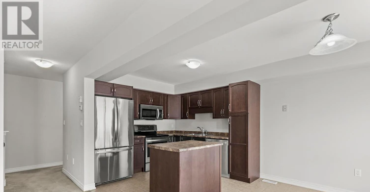MAIN-141 Winterberry Boulevard, Thorold, ON, L2V 5G6 - 10