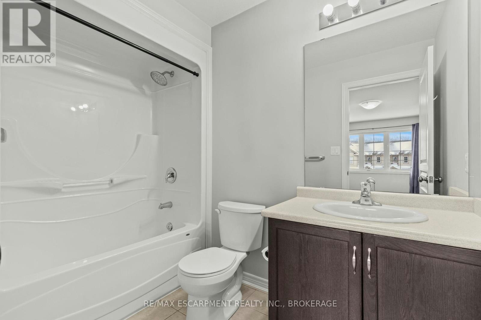 MAIN-141 Winterberry Boulevard, Thorold, ON, L2V 5G6 - 20