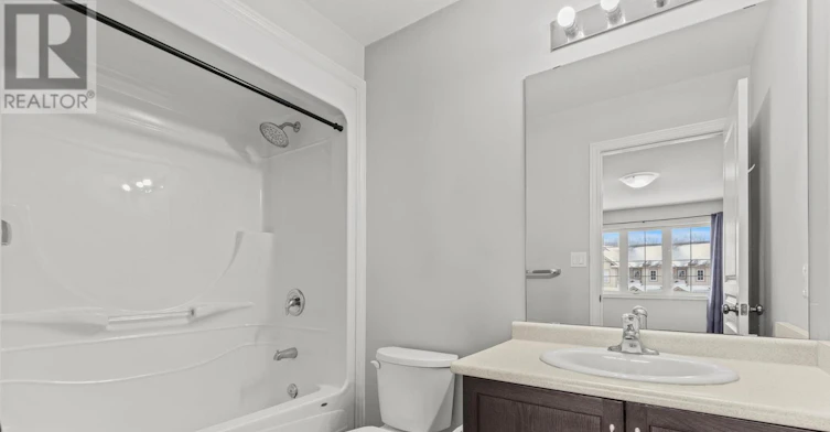 MAIN-141 Winterberry Boulevard, Thorold, ON, L2V 5G6 - 20