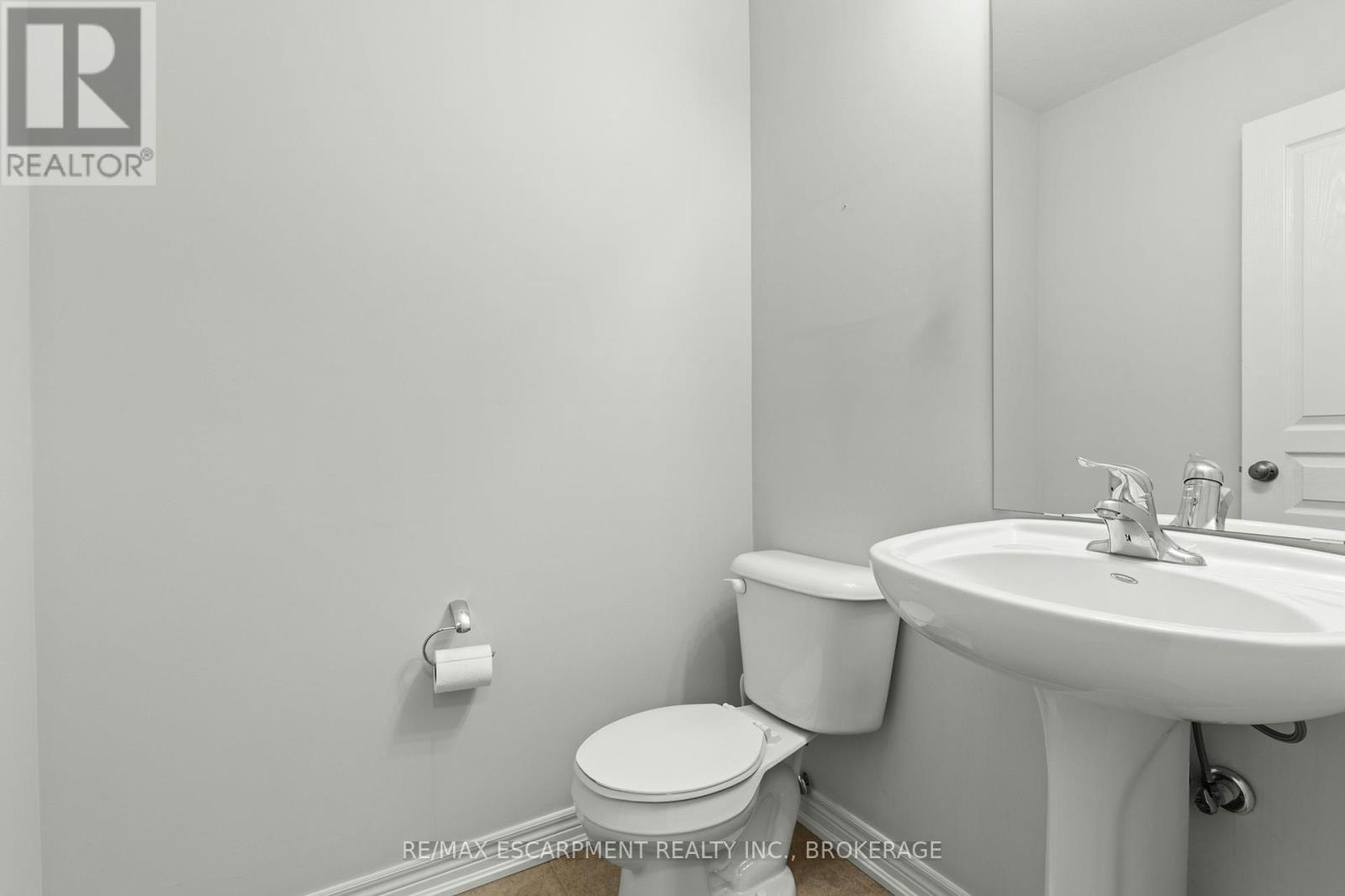 MAIN-141 Winterberry Boulevard, Thorold, ON, L2V 5G6 - 15