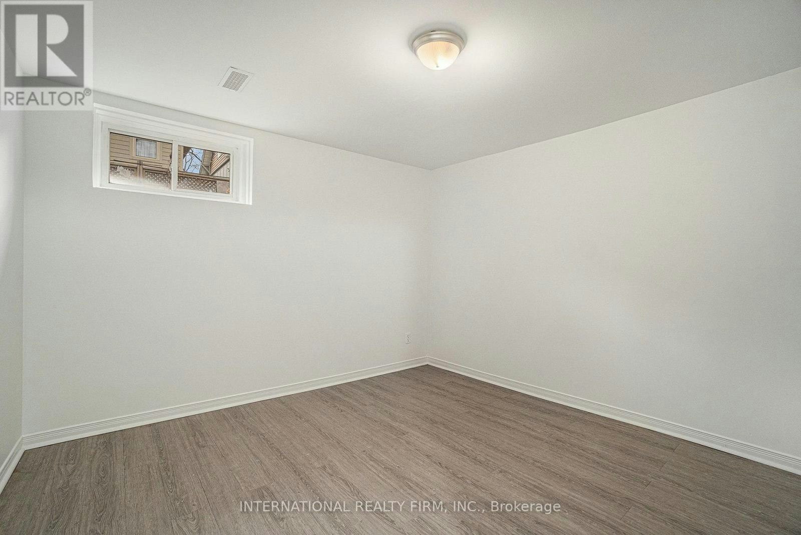 101 Cameron Avenue, Ottawa, ON, K1S 0W8 - 15