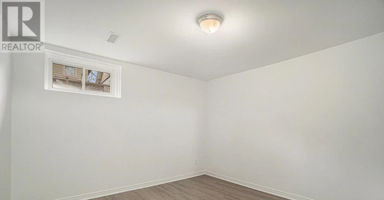 101 Cameron Avenue, Ottawa, ON, K1S 0W8 - 15