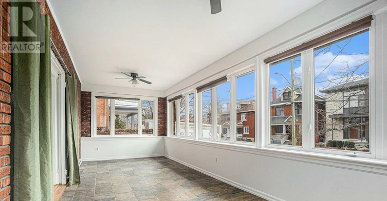 101 Cameron Avenue, Ottawa, ON, K1S 0W8 - 9