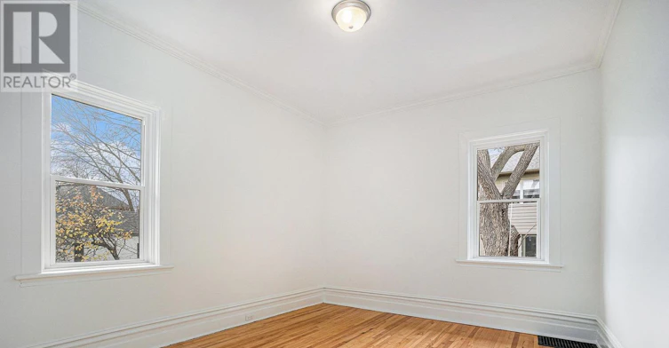 101 Cameron Avenue, Ottawa, ON, K1S 0W8 - 10