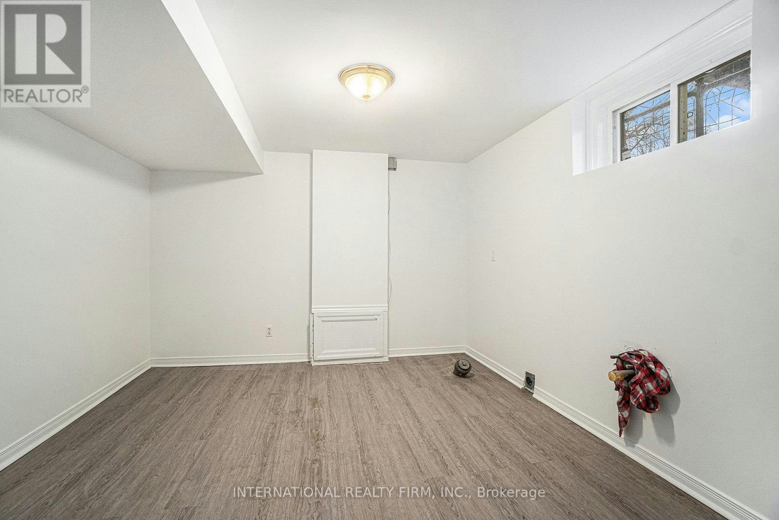 101 Cameron Avenue, Ottawa, ON, K1S 0W8 - 13