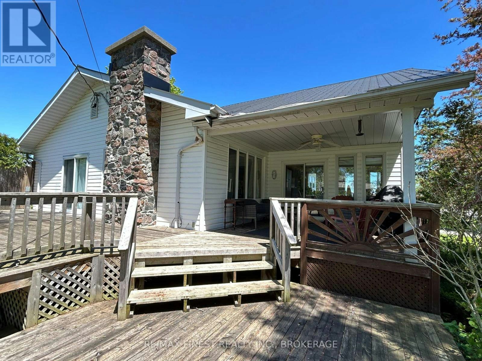 174 County 4 Road, Loyalist, ON, K0H 1G0