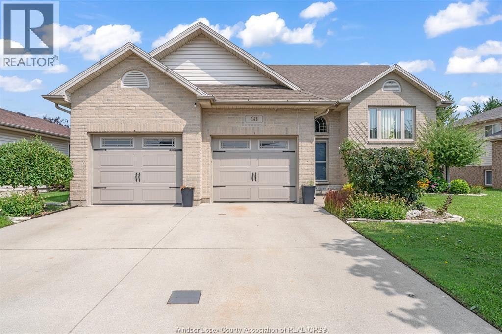 68 Wakefield Avenue, Leamington, ON, N8H 5J8