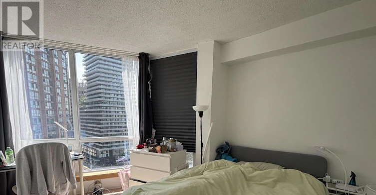 1409-1055 Bay Street, Toronto, ON, M5S 3A3 - 2