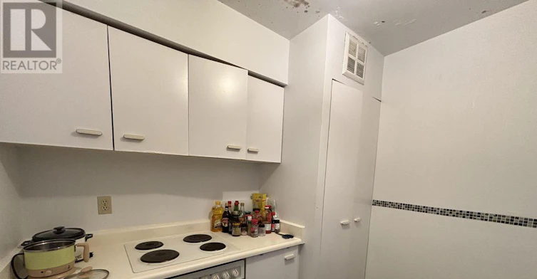 1409-1055 Bay Street, Toronto, ON, M5S 3A3 - 7