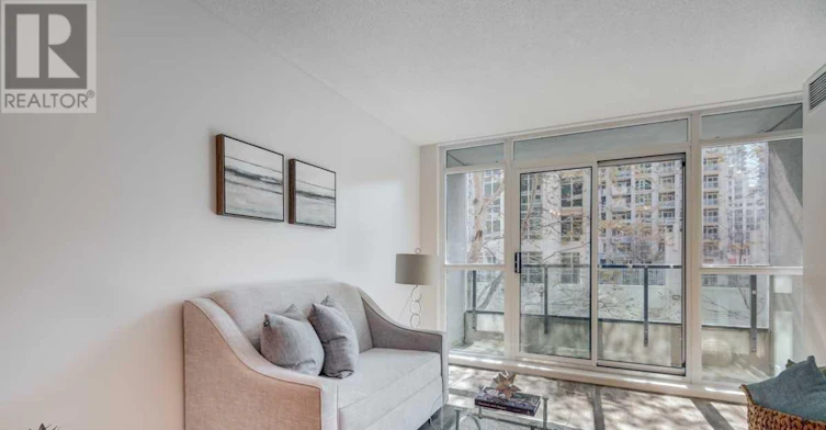223-600 Fleet Street, Toronto, ON, M5V 1B7 - 3