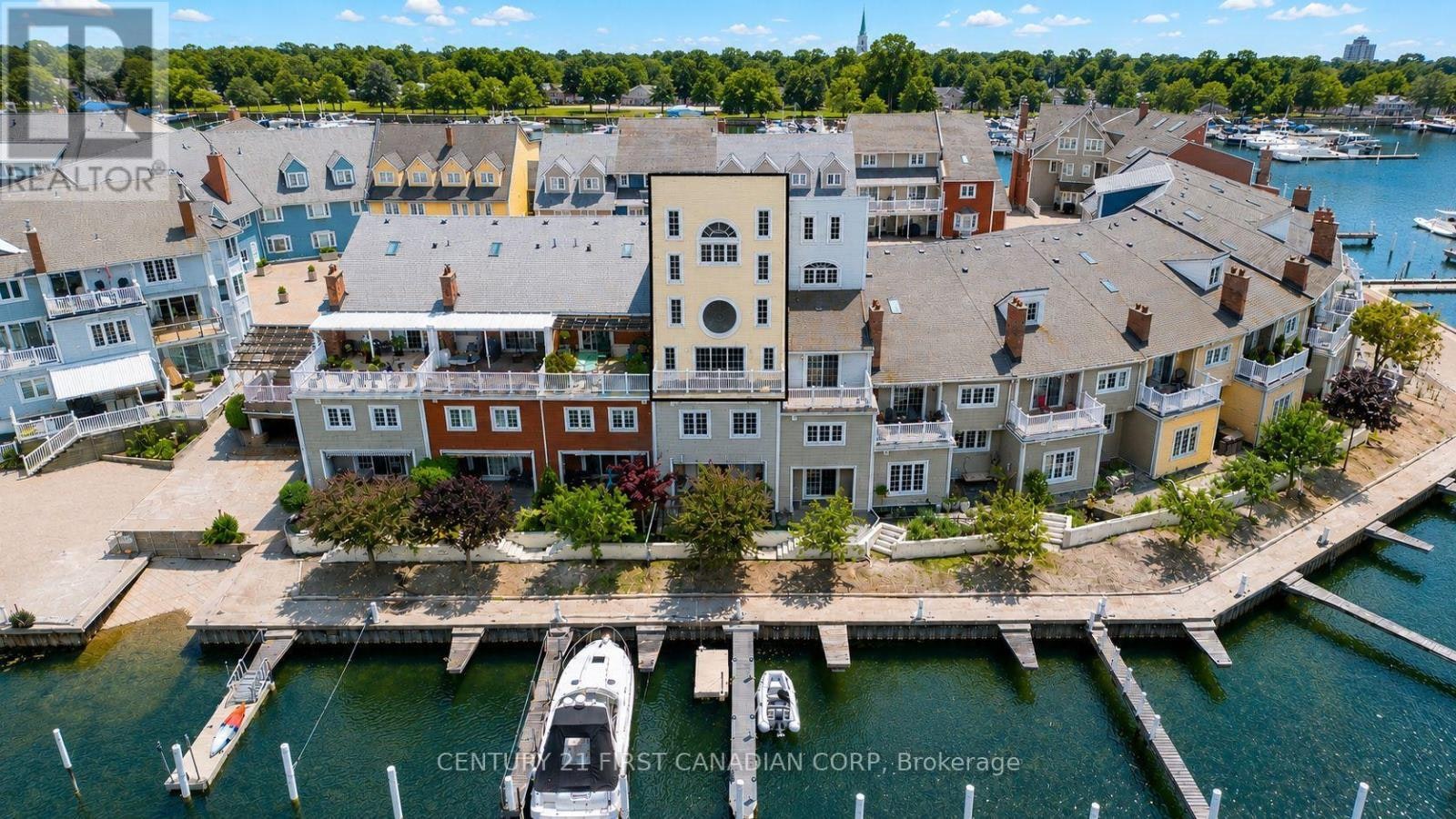 W45-1500 Venetian Boulevard, Point Edward, ON, N7T 7W4
