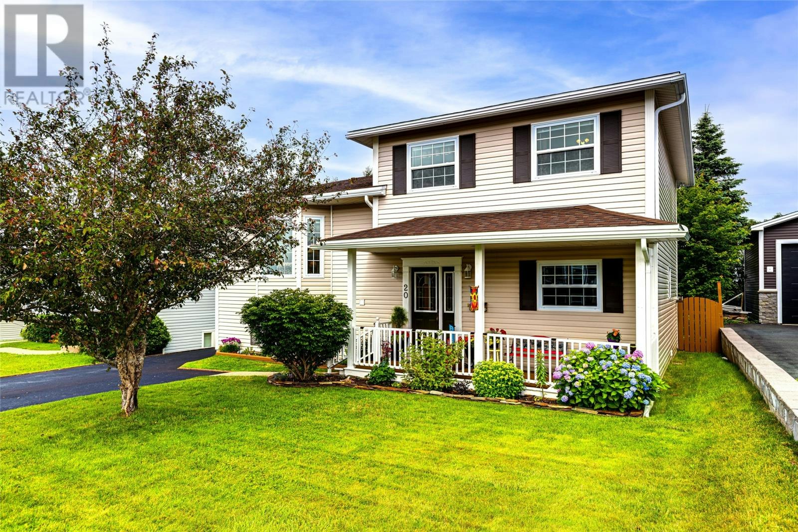 20 Sparrow Drive, Conception Bay South, NL, A1W 4R1