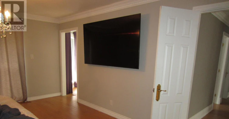 135 Hayhoe Avenue, Vaughan, ON, L4L 1S5 - 23