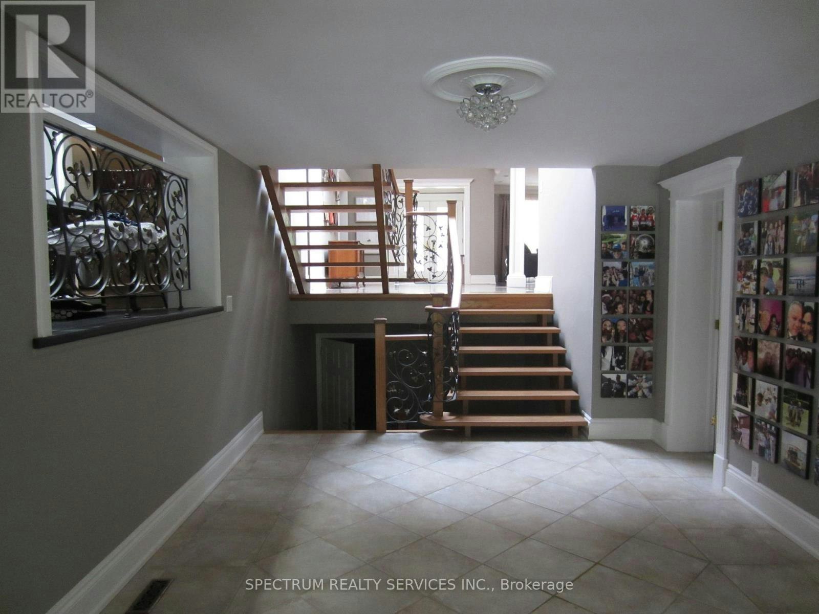 135 Hayhoe Avenue, Vaughan, ON, L4L 1S5 - 17