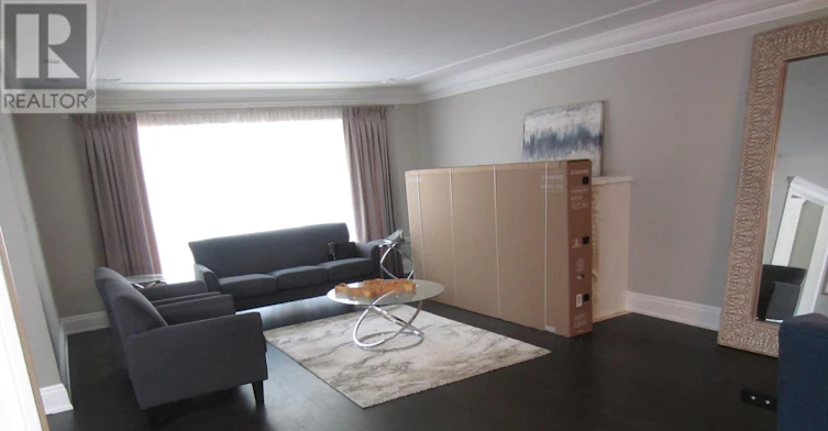 135 Hayhoe Avenue, Vaughan, ON, L4L 1S5 - 6