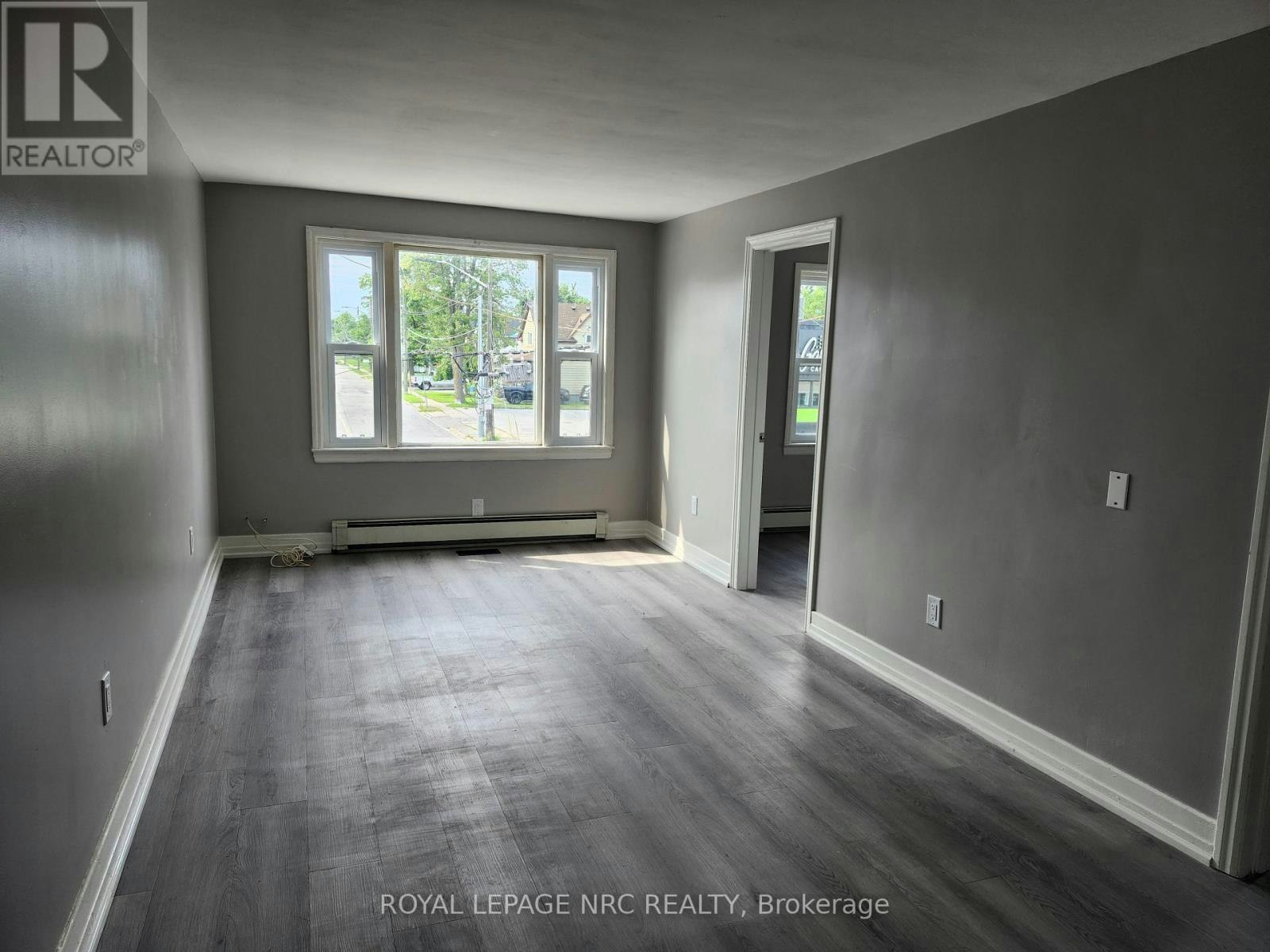 1-476 Main Street EAST, Welland, ON, L3B 3X6 - 3
