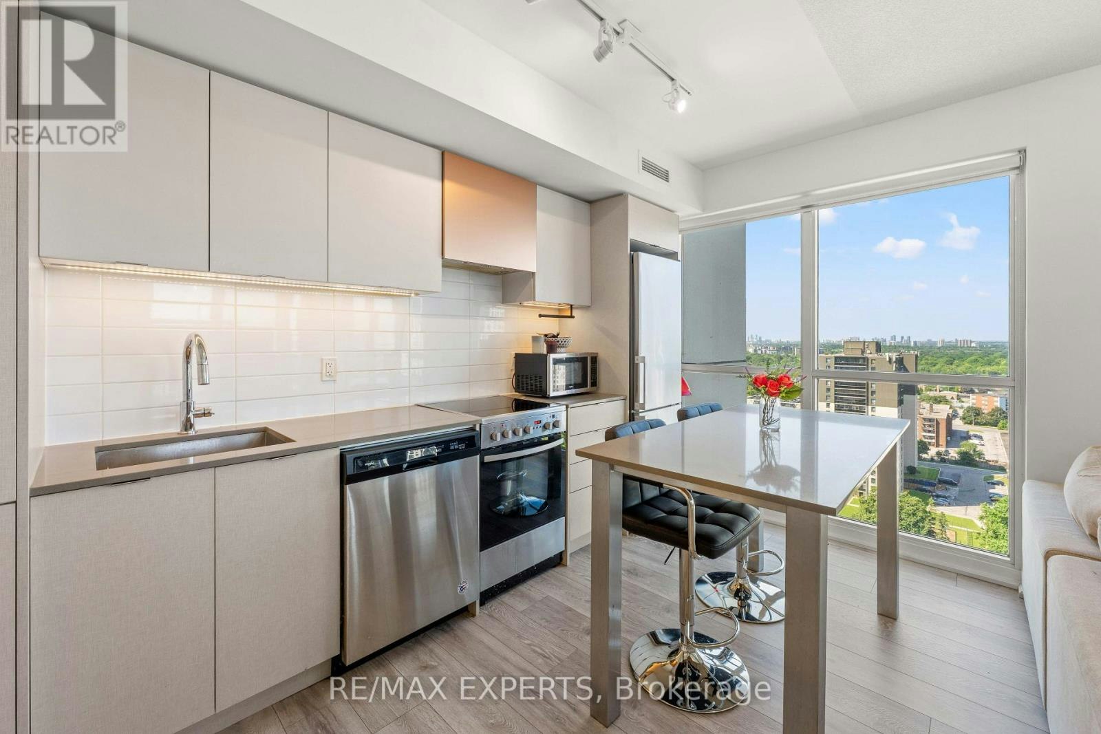 1902-30 Gibbs Road, Toronto, ON, M9B 0E4 - 11