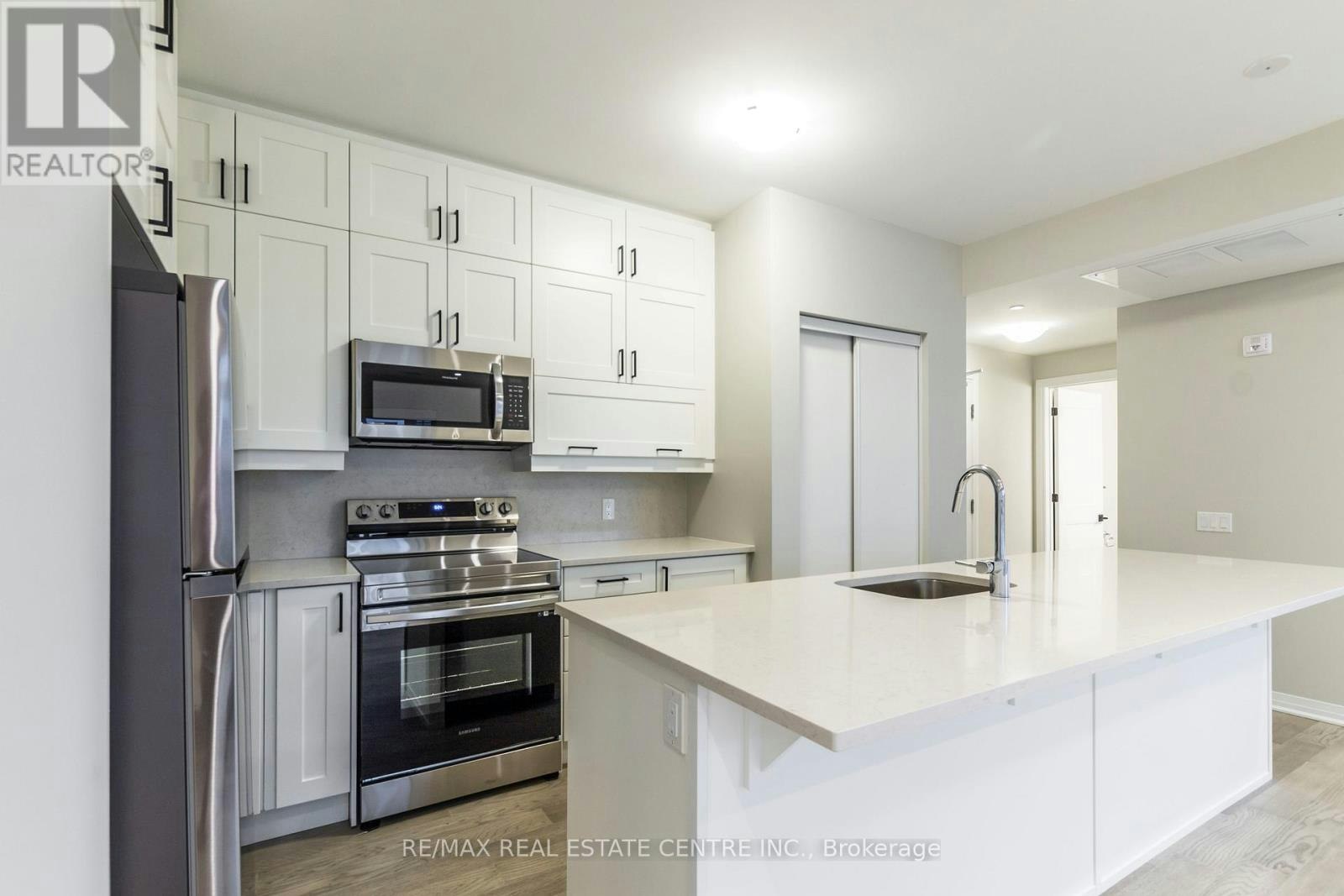 207-460 Gordon Krantz Avenue, Milton, ON, L9E 1Z2 - 14