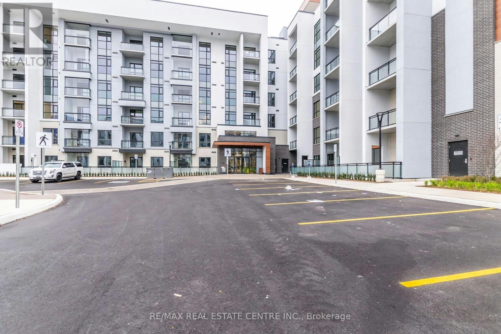 207-460 Gordon Krantz Avenue, Milton, ON, L9E 1Z2 - 4