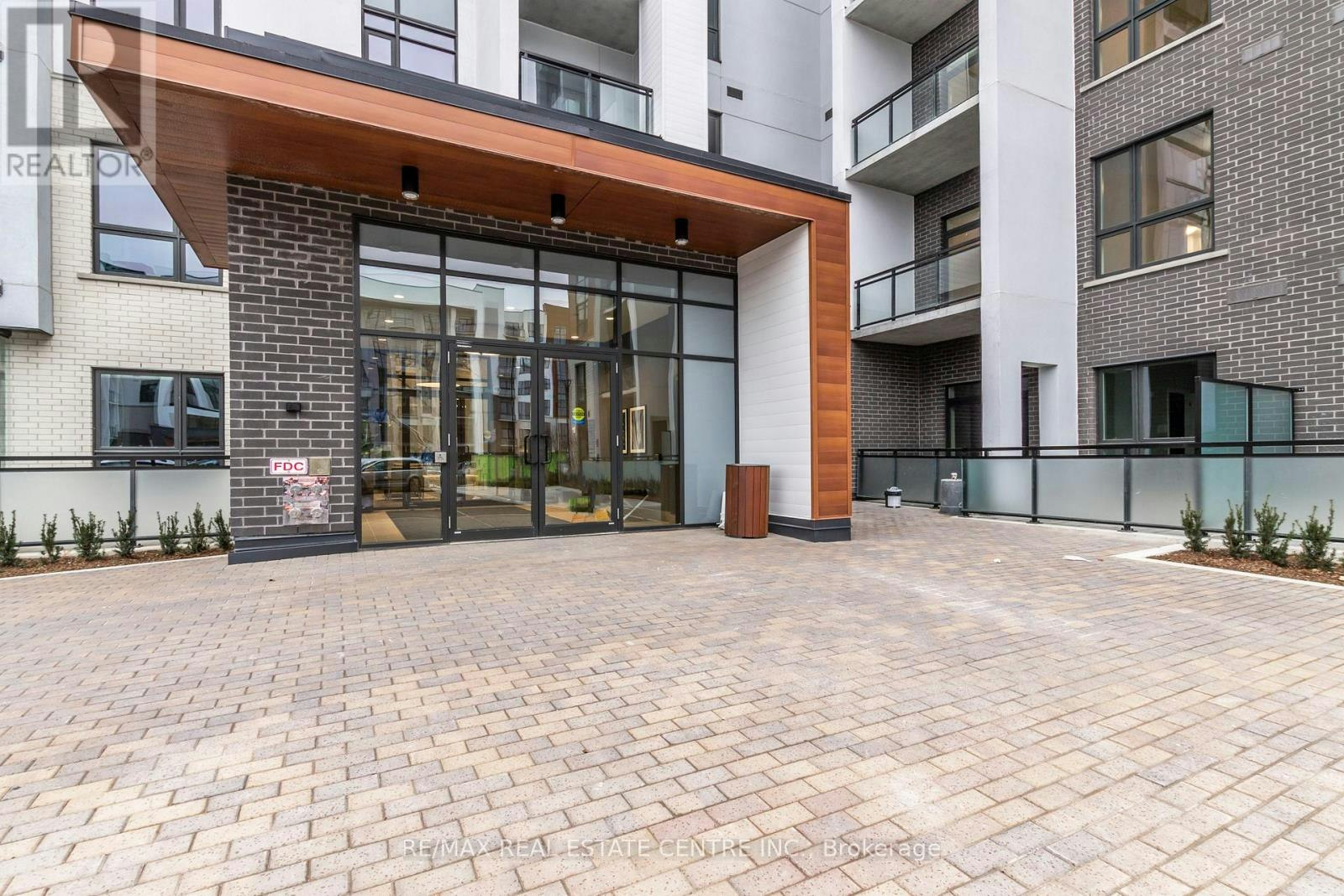 207-460 Gordon Krantz Avenue, Milton, ON, L9E 1Z2 - 5