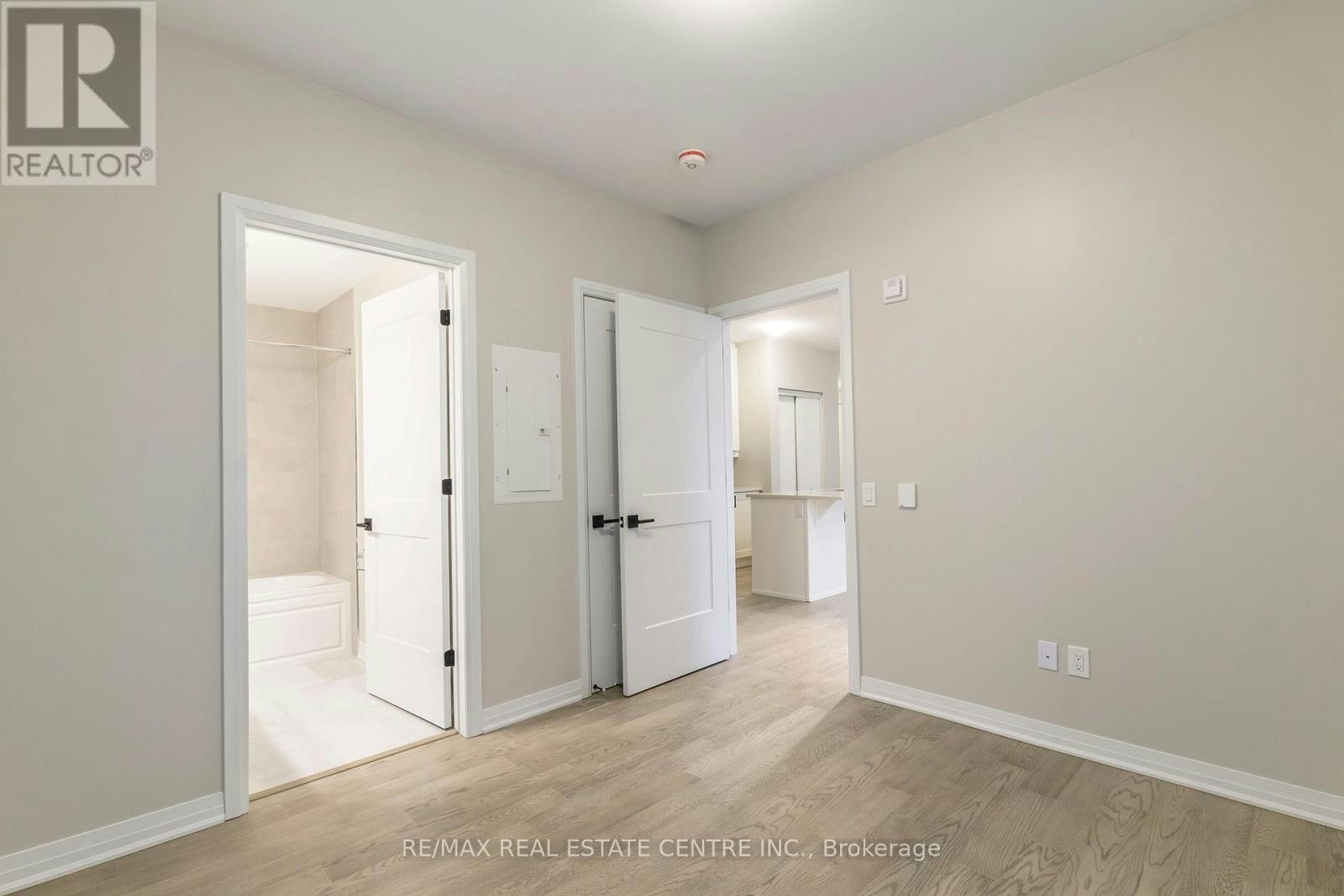 207-460 Gordon Krantz Avenue, Milton, ON, L9E 1Z2 - 23